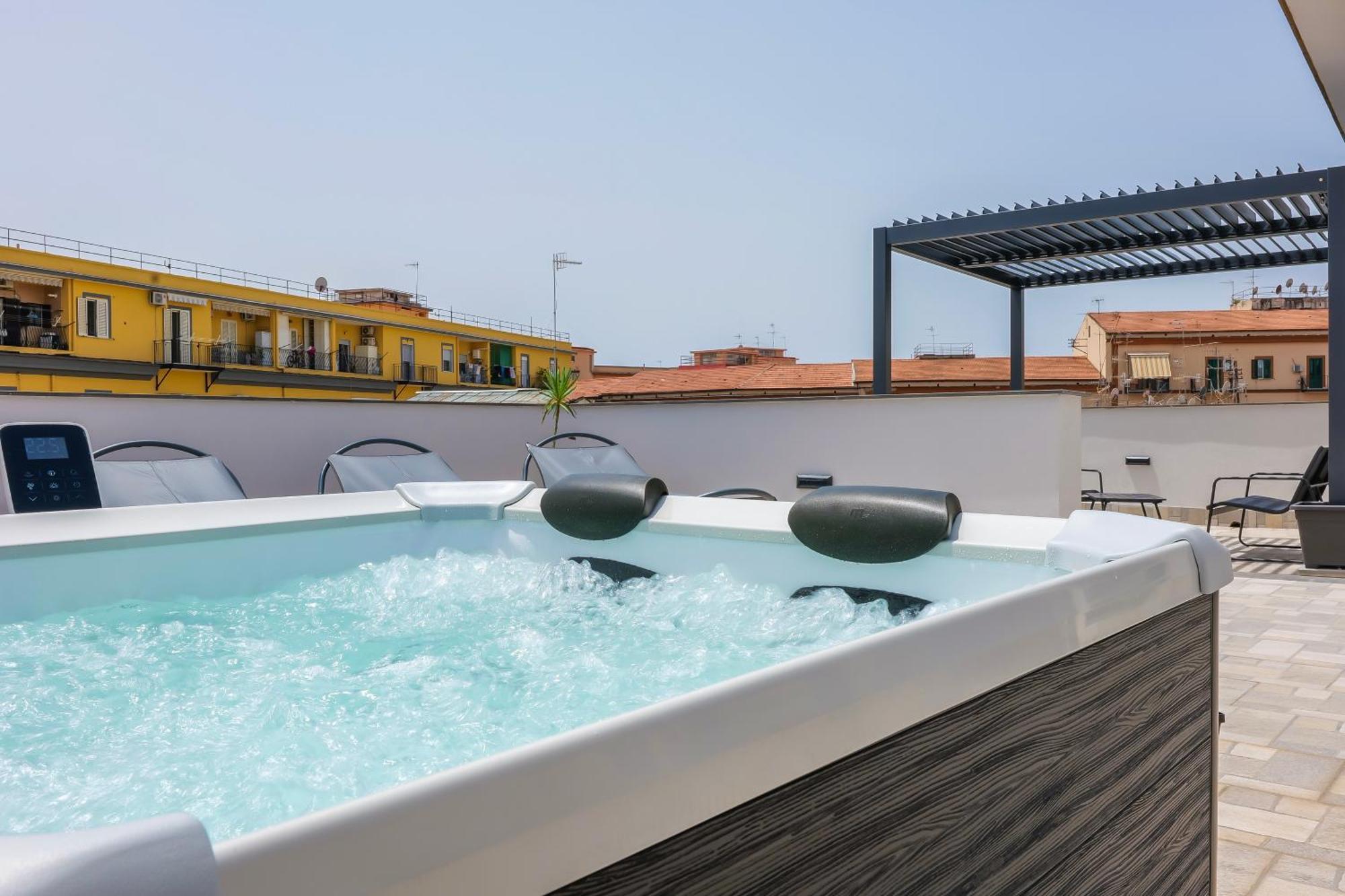 נאפולי Rooftop Parthenopeo Contemporary Rooms מראה חיצוני תמונה